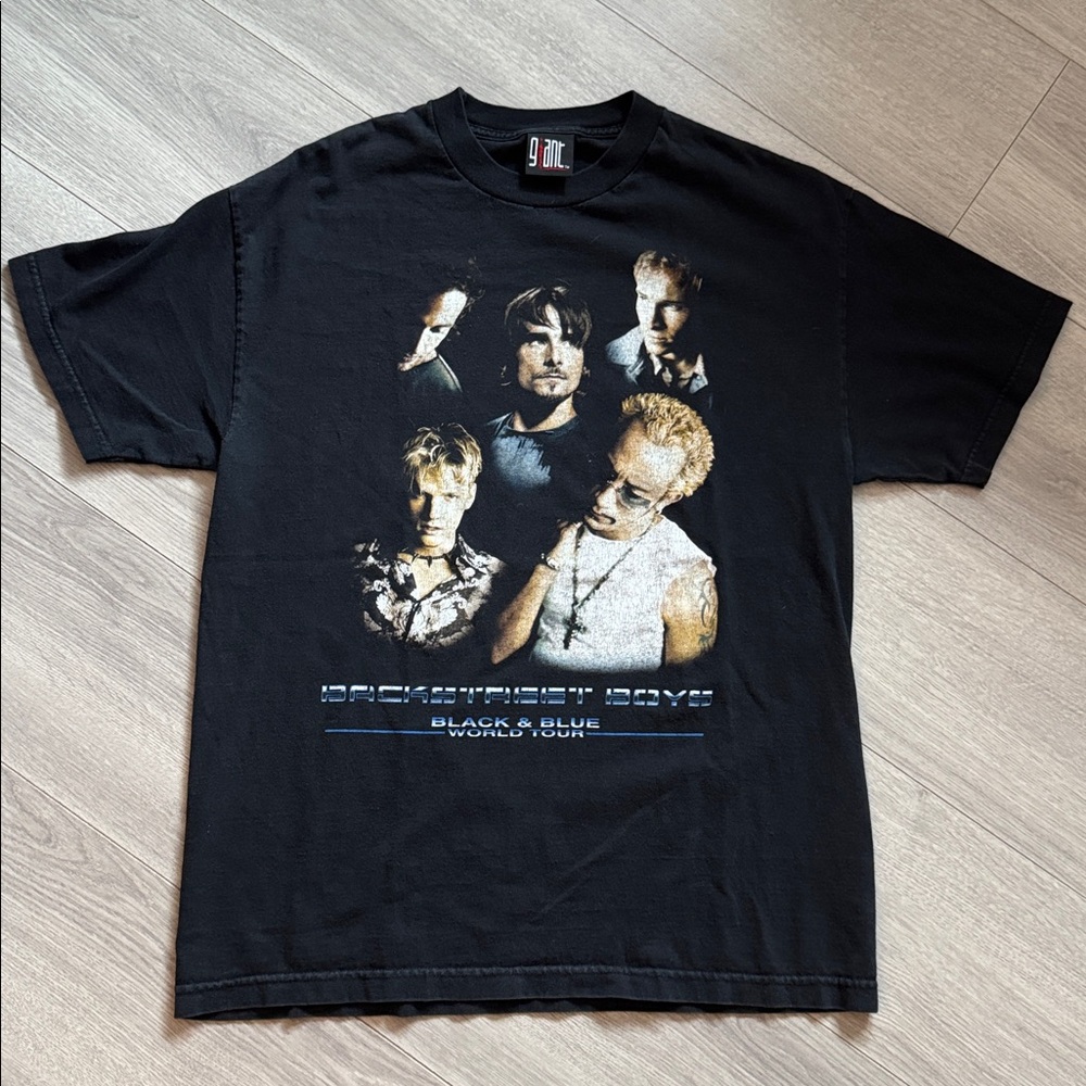 Backstreet Boys RARE Black and Blue Tour T-Shirt